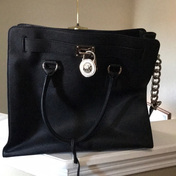 Large Hamilton Satchel Black Tote Bag - Picture 2 of 5